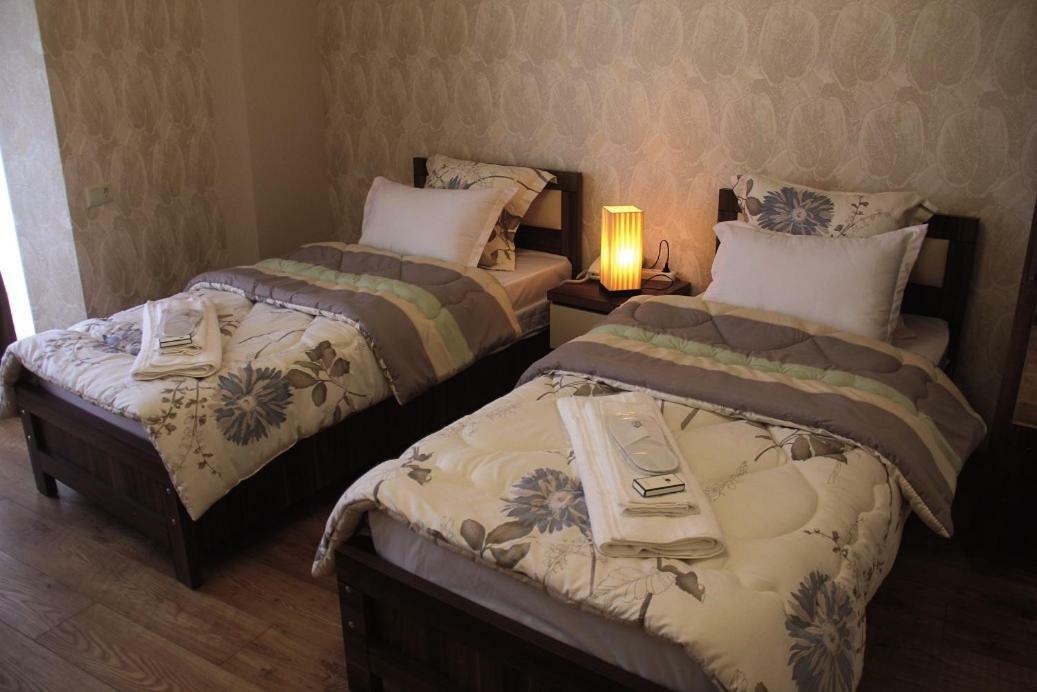 Moon Light Hotel Тбилиси Экстерьер фото